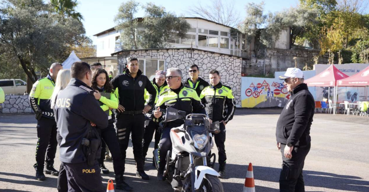Muğla’da Motosikletli Trafik Polisi (Şahin) Eğitimi Tamamlandı 5